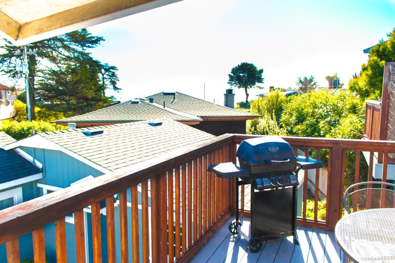 Ocean Echo Inn & Beach Cottages 카피톨라 외부 사진