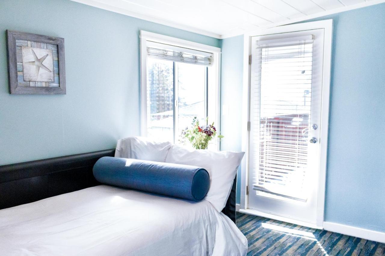 Ocean Echo Inn & Beach Cottages 카피톨라 외부 사진